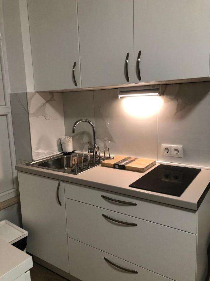 Apartment Danka Оміш Екстер'єр фото